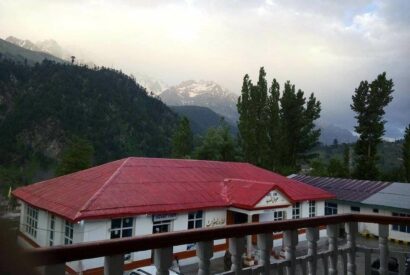 Golden Star Hotel Kalam