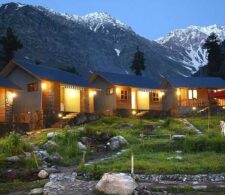 Grey Walls Mountain Huts & Cottages