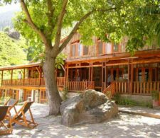 Hotel Walnut Heights Kalam