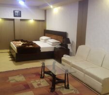 Lalazar hotel Shogran