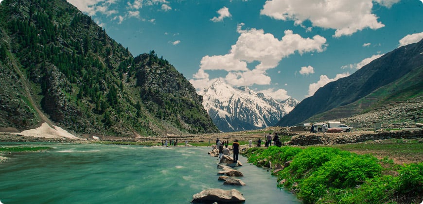 Naran Kaghan & Neelum Valley 7 Days 6 Nights Tour