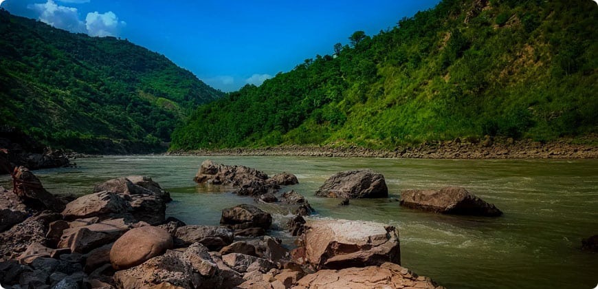 Azad Kashmir, Shogran & Siri Paye 5 Days 4 Nights Tour