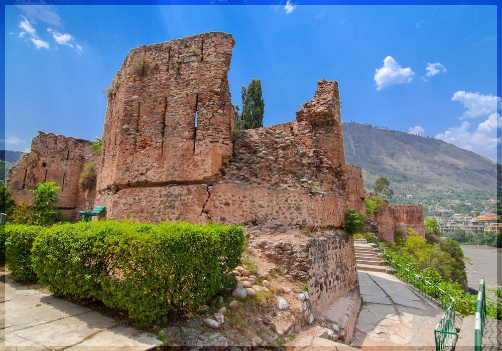 Red-Fort-Muzaffarabad