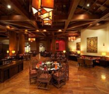 Serena Hotel
