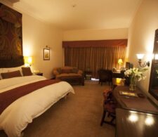 Serena Hotel